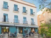 The Corner House Hotels near Centro Cultural Santa Clara