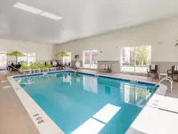 Comfort Suites Marietta-Parkersburg Hotels in Marietta