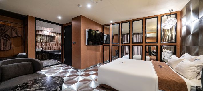 California Hotel Hotels in Guri-si