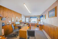 Love Hotels Tomahawk by OYO at Lake Mohawksin WI - 2 звезды