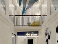 Art Queen Aparthotel Hotels near Holy Trinity Basilica