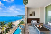 New Stylish 1 BR Condo - Ocean Views - Flex Room - Ocean View