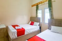 RedDoorz Syariah near Terminal Induk Banjarnegara