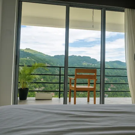 Glenview Hotel & Homestay