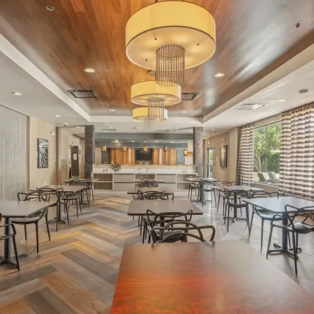 Kozy Hotel Dallas DFW Airport Area West