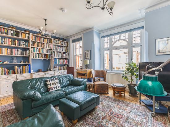 Stylish Hampstead Retreat by the Heath