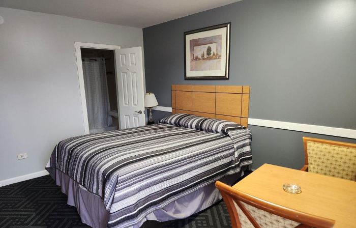 New Relax Inn Bridgeview