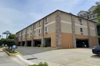 Days Inn by Wyndham Jersey City / NYC Area