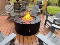 Spacious Trickey Moose Family Retreat - Woodstove, Firepit, Kayaks, Water Access