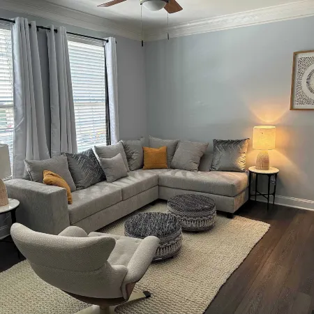 21-322 Pine Street - Cozy Corner Oasis
