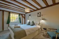 Hen & Chickens Hotel - 2-Star