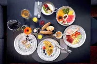 マウンテン ホテル ルイス - 朝食