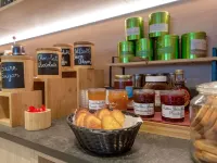 Ibis Styles Cannes le Cannet - breakfast