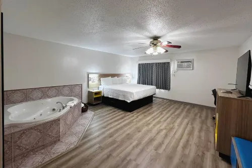 Days Inn by Wyndham Denison IA