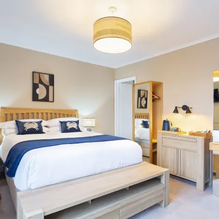 Avoncourt Lodge