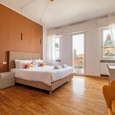 Urbanicooh Cavour Rooms&Suite Hotels near Quadrilatero