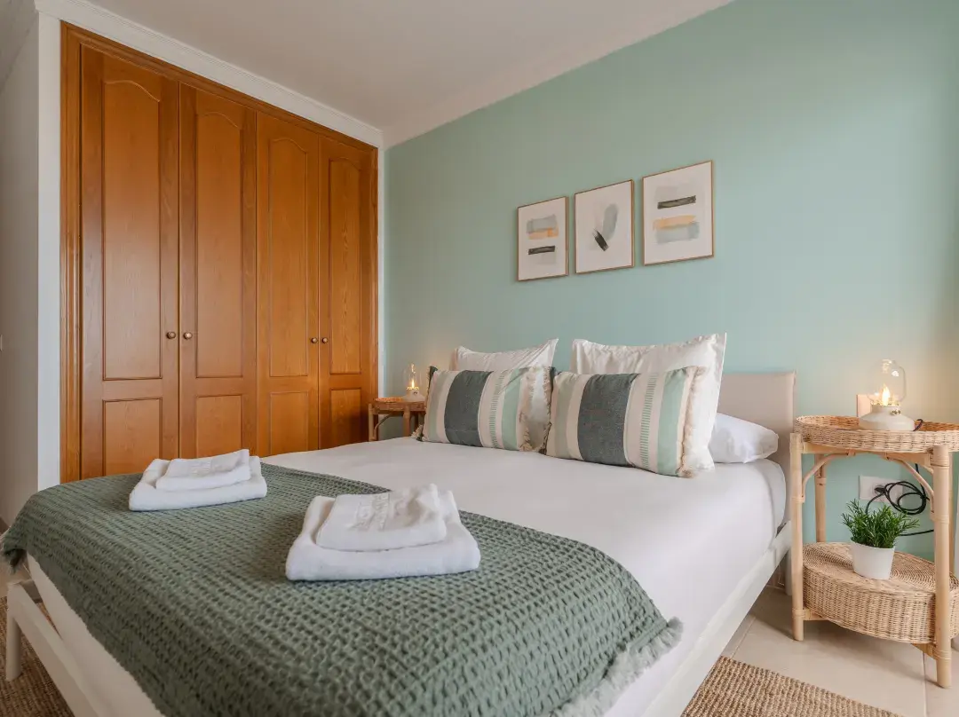 Lujoso Apartamento De 2 Dormitorios Con Vista Al Mar En Costa Adeje - Costa Adeje