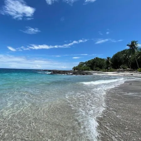 El Sano Banano Beachside Hotel