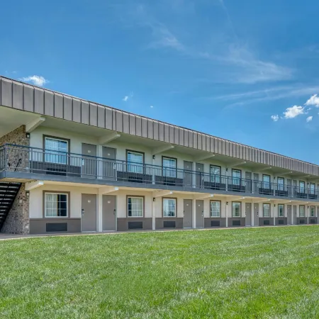 SureStay Hotel by Best Western Bowling Green North