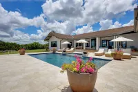 Stunning Views! Luxurious & Secluded Glen Rose Gem - Boutique