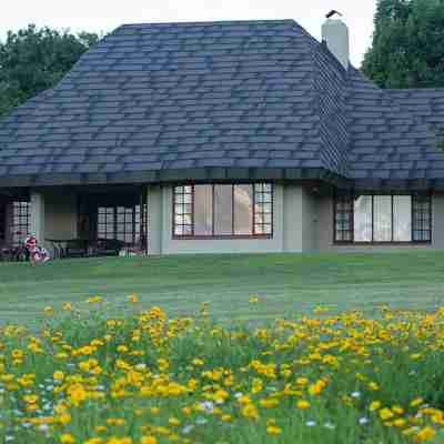 Champagne Valley Resort 3-bedroom WBT Rentals Hotel Exterior
