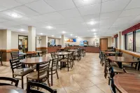 Comfort Inn & Suites Branson Meadows - parking