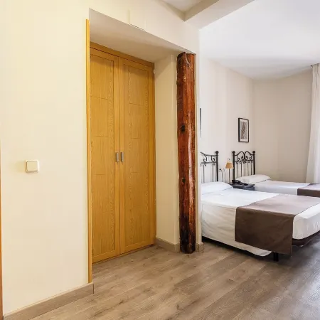 Hostal El Pilar