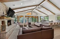 Lake Views, Big Deck, Hot Tub, Fire Pit, Game Room - 4-Star