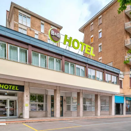 B&B Hotel Como City Center
