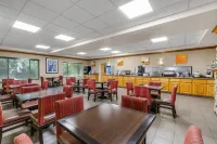 Comfort Suites Airport - 2-Star