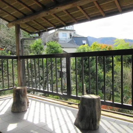 Sakahijiri Gyokushoen