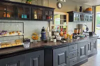 Park Inn by Radisson, Attalla-Gadsden - breakfast