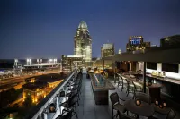 Residence Inn Cincinnati Downtown/The Phelps - bar