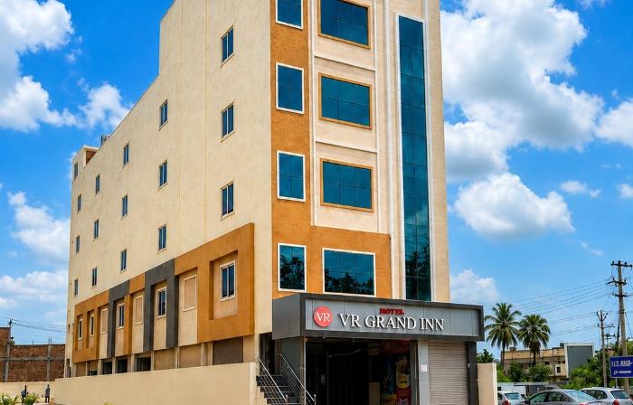 Hotel VR Grand IN