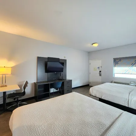 Days Inn & Suites by Wyndham Gonzales TX