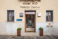H10 Palazzo Canova - Airport Shuttle