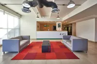 City Express Junior by Marriott Toluca Zona Industrial - parking