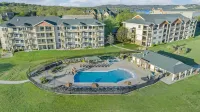 Hilton Grand Vacations Club Paradise Point Hollister - С бассейном
