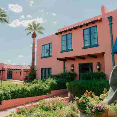 Arizona Inn Hotel Exterior