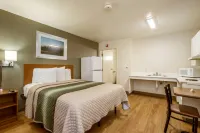 HomeTowne Studios by Red Roof Philadelphia – Mt Laurel/ Maple Shade, NJ - 2-Star