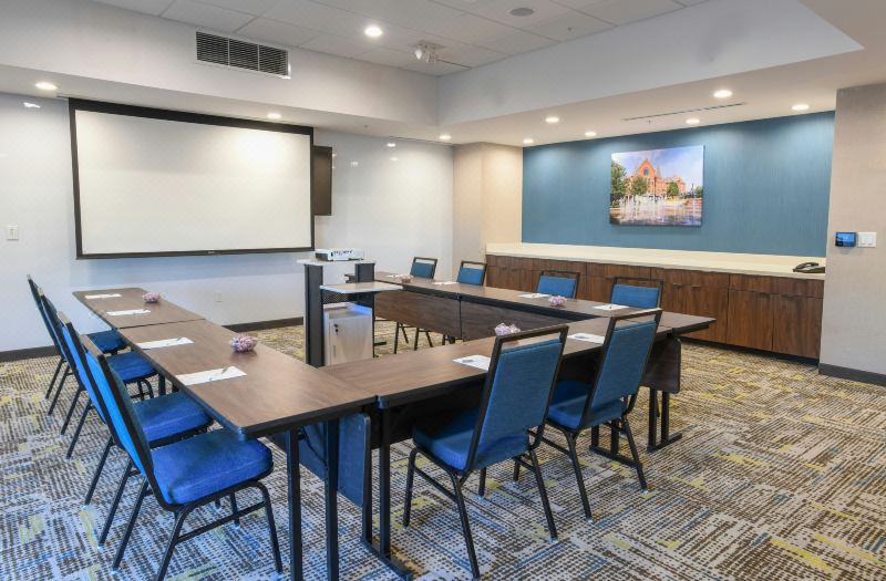 Hampton Inn & Suites by Hilton Cincinnati Liberty Township photo 2