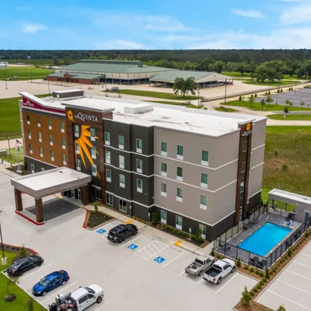 Hawthorn Extended Stay by Wyndham Sulphur (Lake Charles)