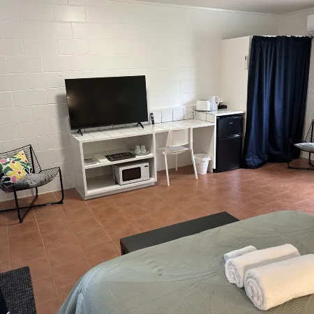 Central Motel
