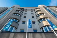 Capsule Hostels Tallinn - Hostels