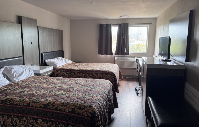 Midway Inn