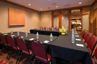 Staybridge Suites Fairborn Daytona East by IHG - Parkplatz
