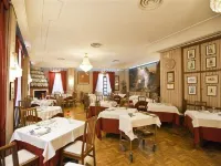 Hotel Moderno - 3-Star