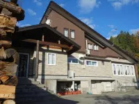 Community House Tyrolien - Pensions