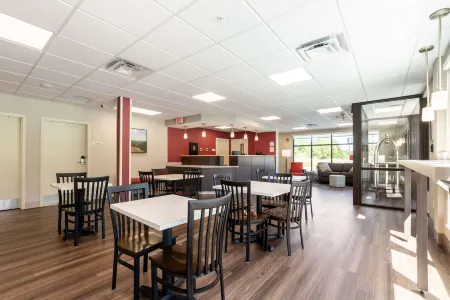 Econo Lodge Dayton North