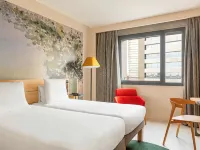 Novotel Madrid City Las Ventas Hotels near Ciudad Lineal